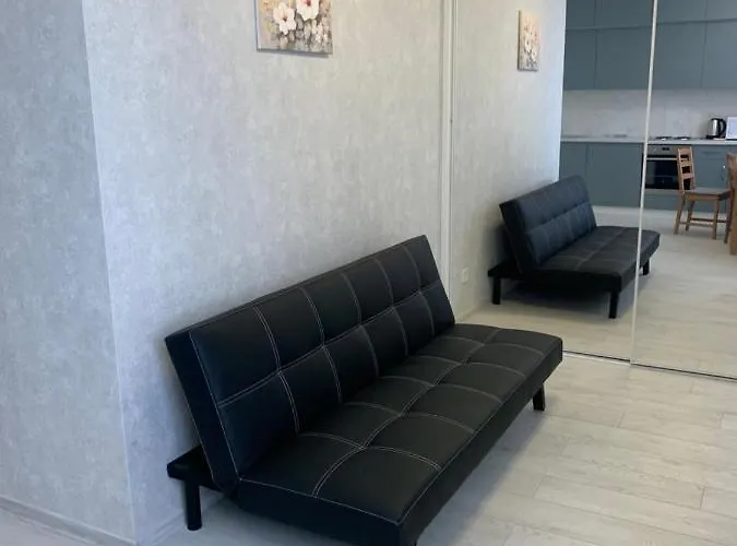 Sky Budova Lägenhet